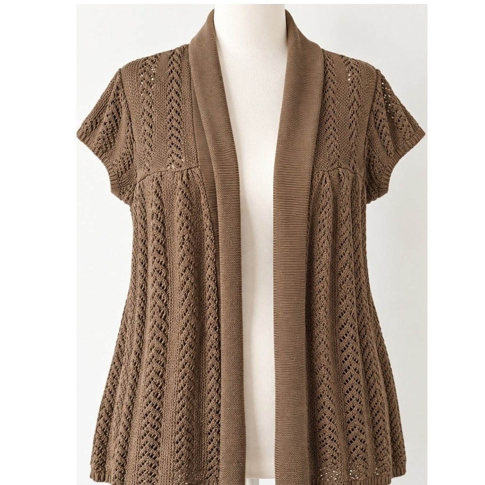 Fashion Avenue Brown Short Sleeve Cardigan XL cute for Fall, excellent condition